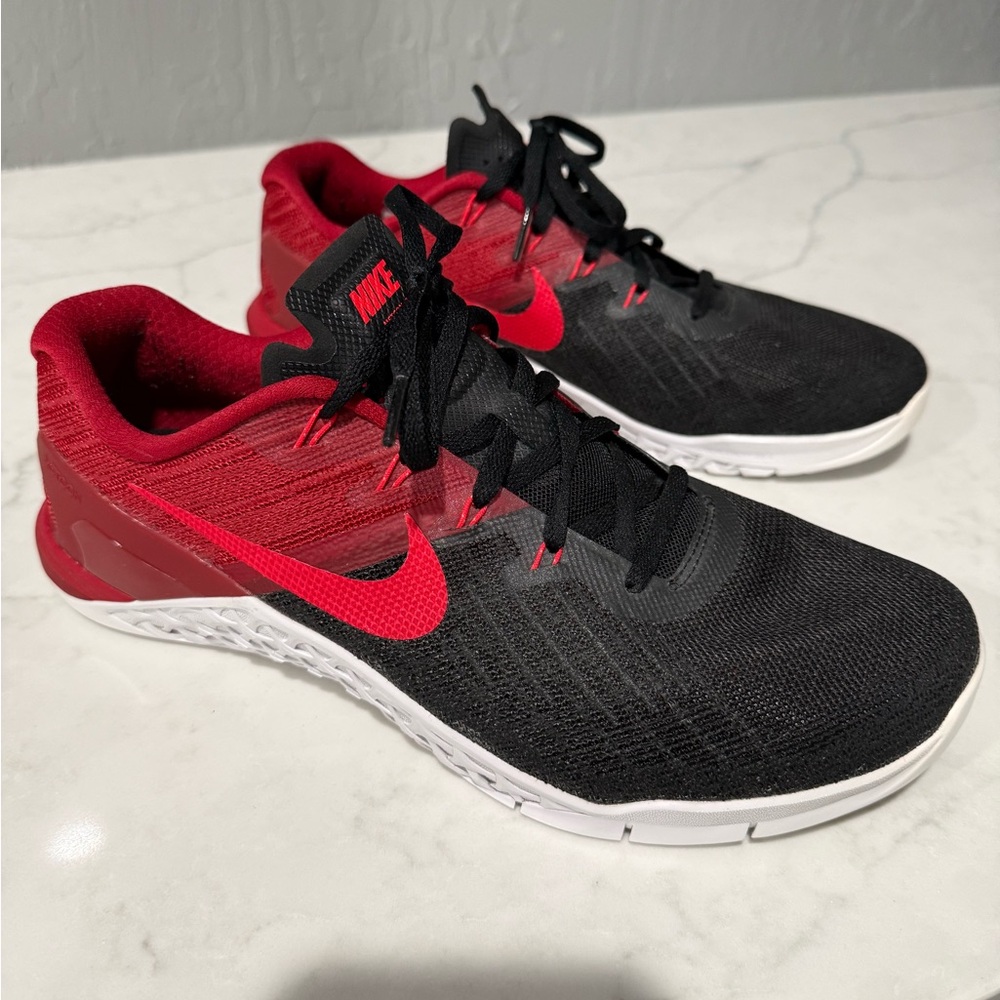 Nike Metcon 5, Men's Black and Red